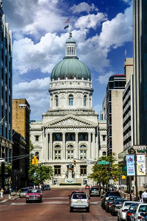indiana state capitol building indianapolis.